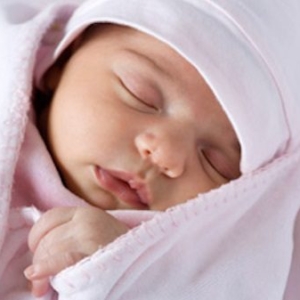 چگونه نوزاد را در فصل سرما گرم نگه داریم؟